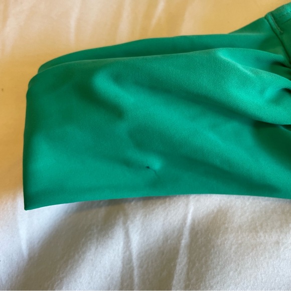 NWOT Emerald Green Aerie Bikini Top - Picture 5 of 8